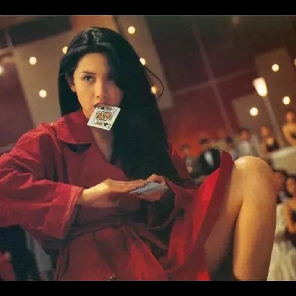 Meet your Posher, Chloe